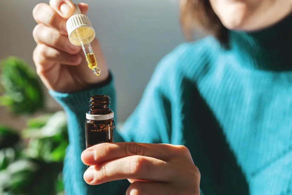 Why More Women Are Choosing CBD for Enhanced Intimacy